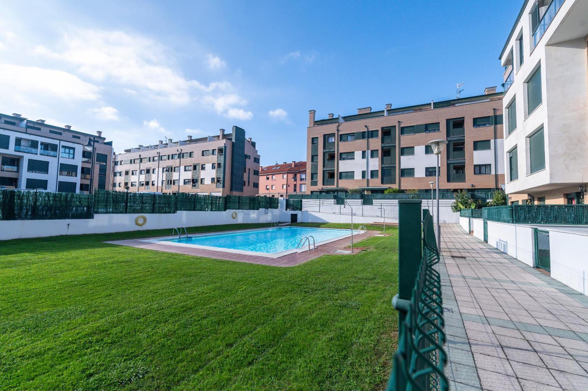 Mar Y Montana, Apartamento Con Piscina, Playa A 3 Km Vut-3945-As 라네스 외부 사진